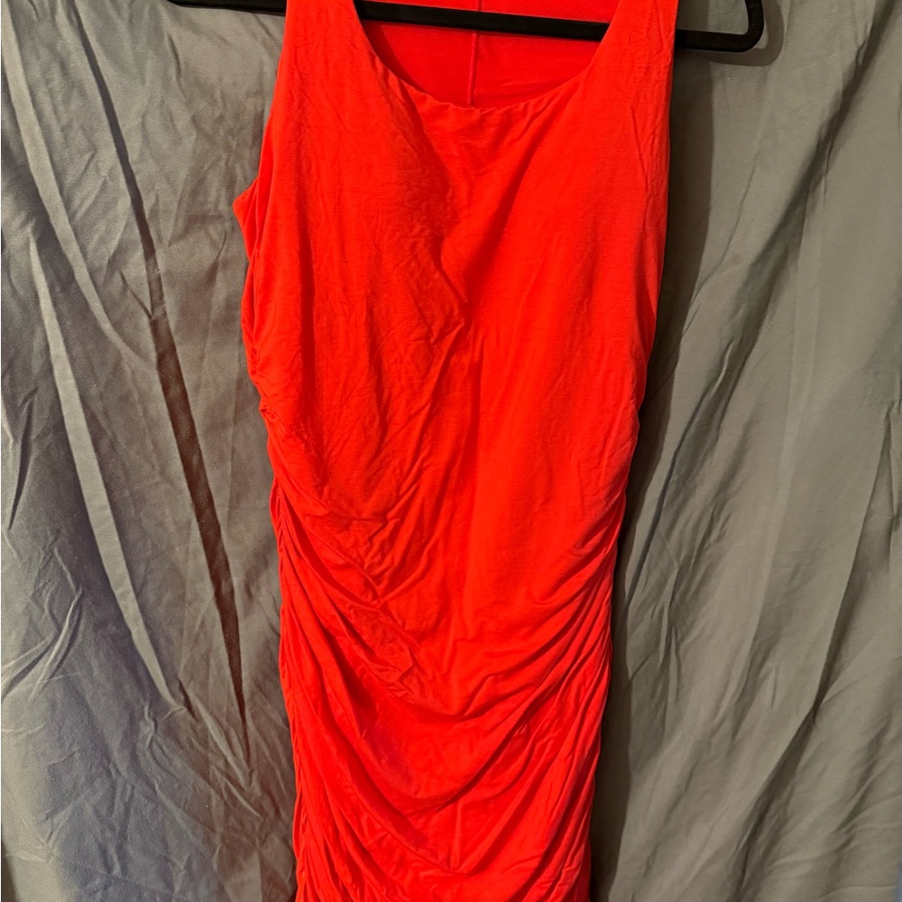 Elegant Red Sleeveless Dress